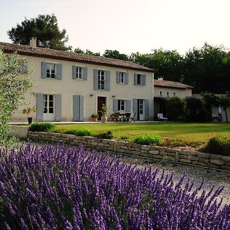 Mas De Lure Bed & Breakfast Салон дьо Прованс Екстериор снимка